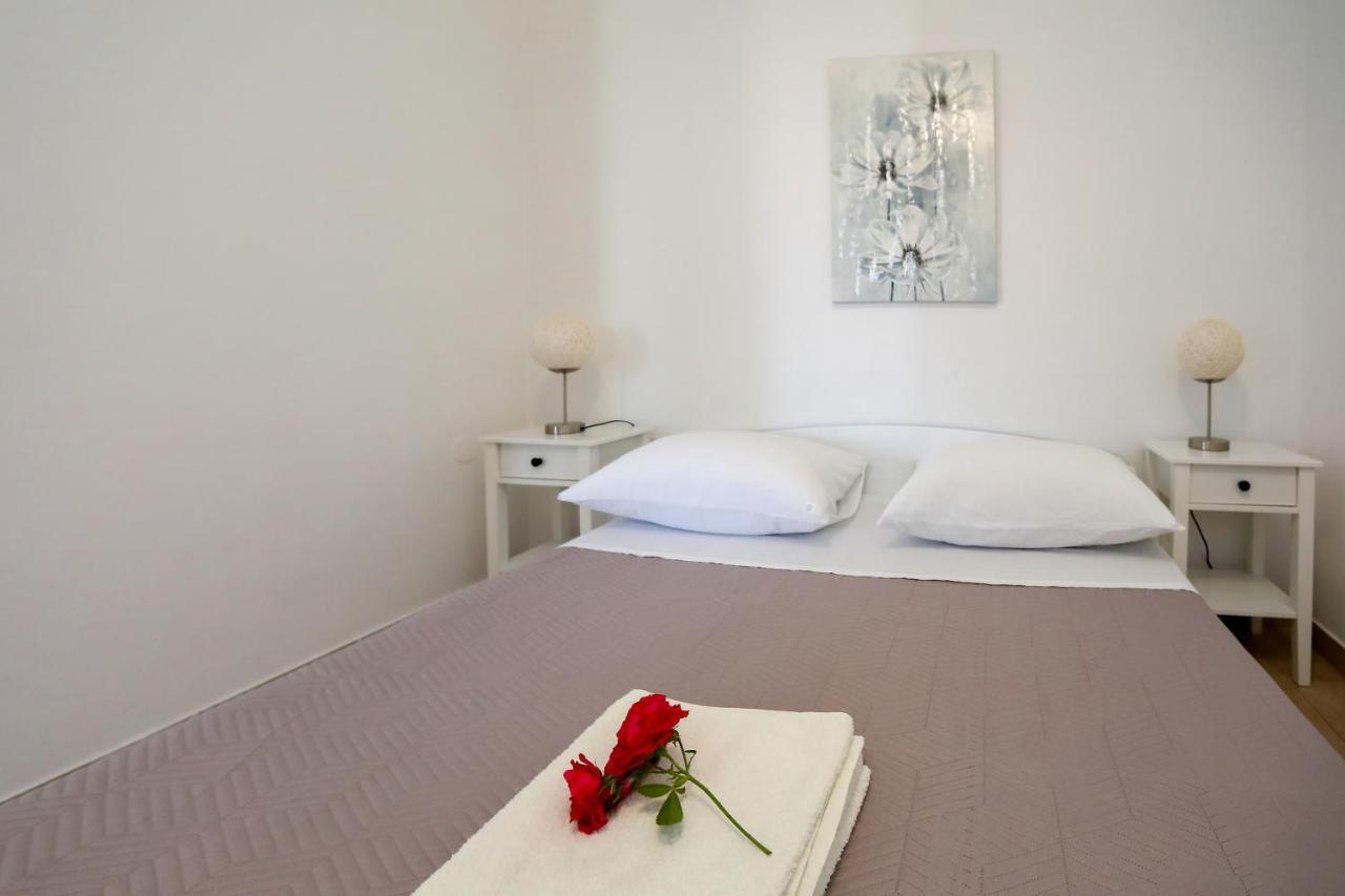 Apartments Adrian Бибинє Екстер'єр фото