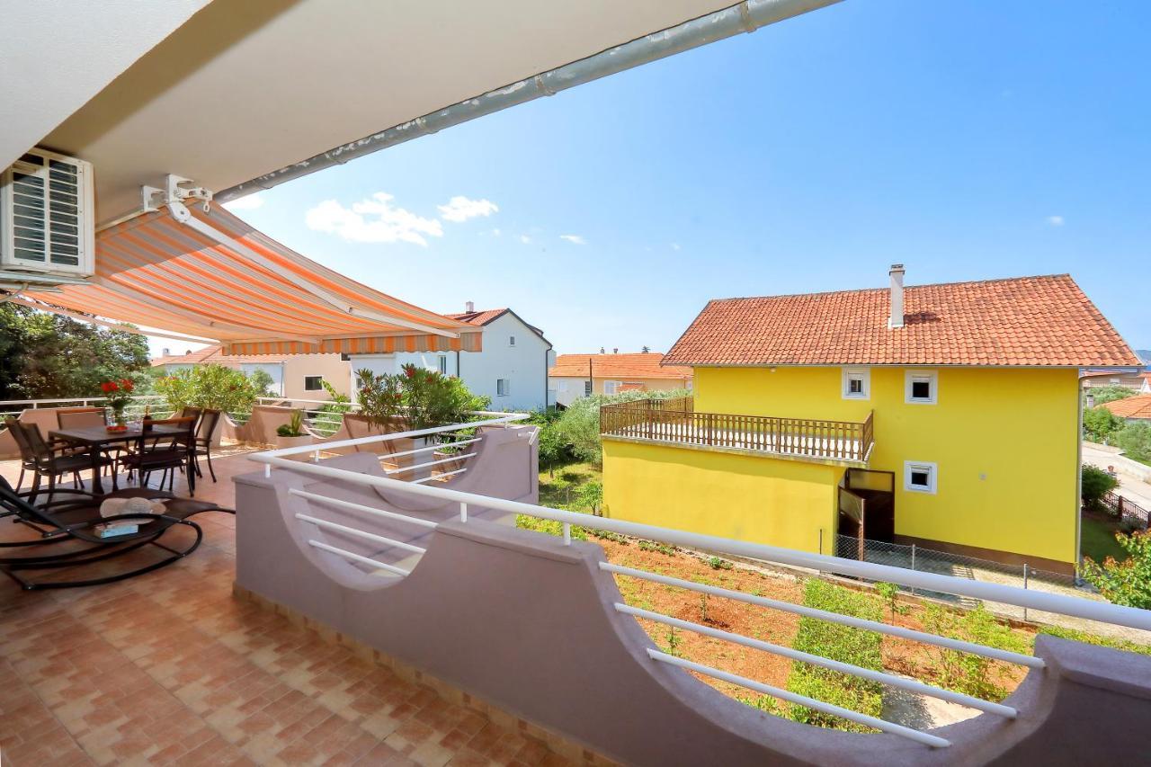 Apartments Adrian Бибинє Екстер'єр фото